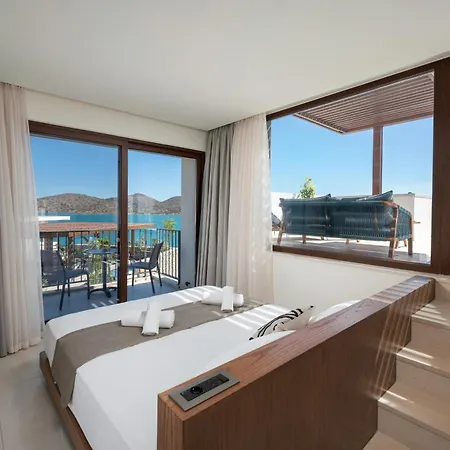 Stories Boutique Hotel 4*
