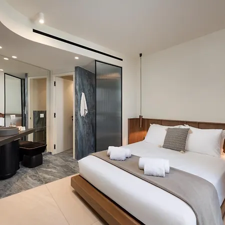Stories Boutique Hotel 4*